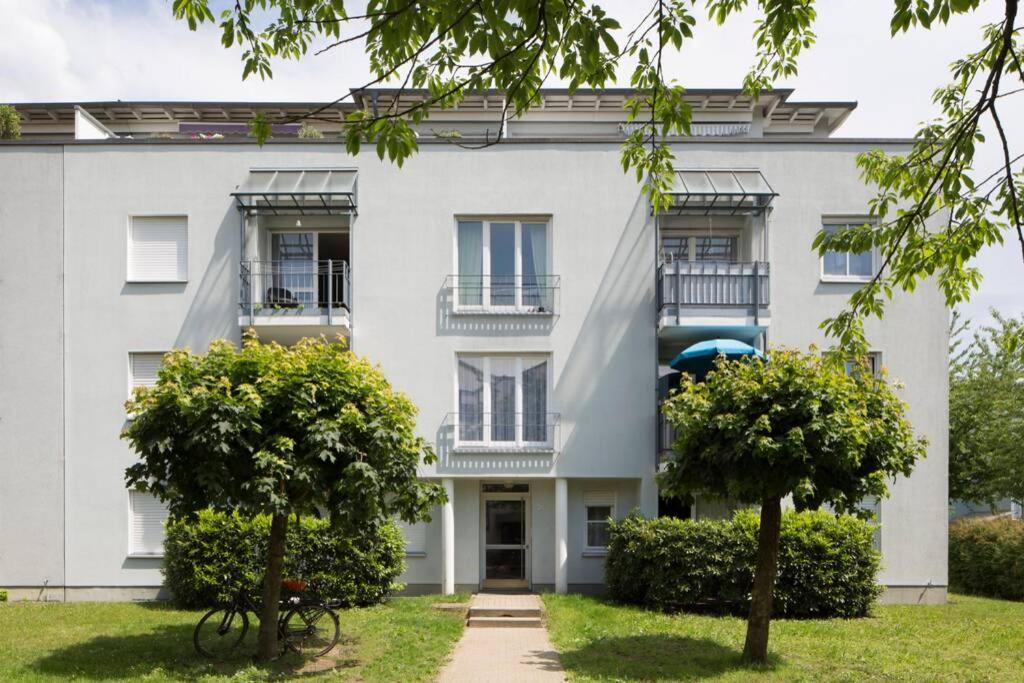 Exklusives Apartment Inklusive Netflix Und Parkplatz Карлсруе Екстериор снимка
